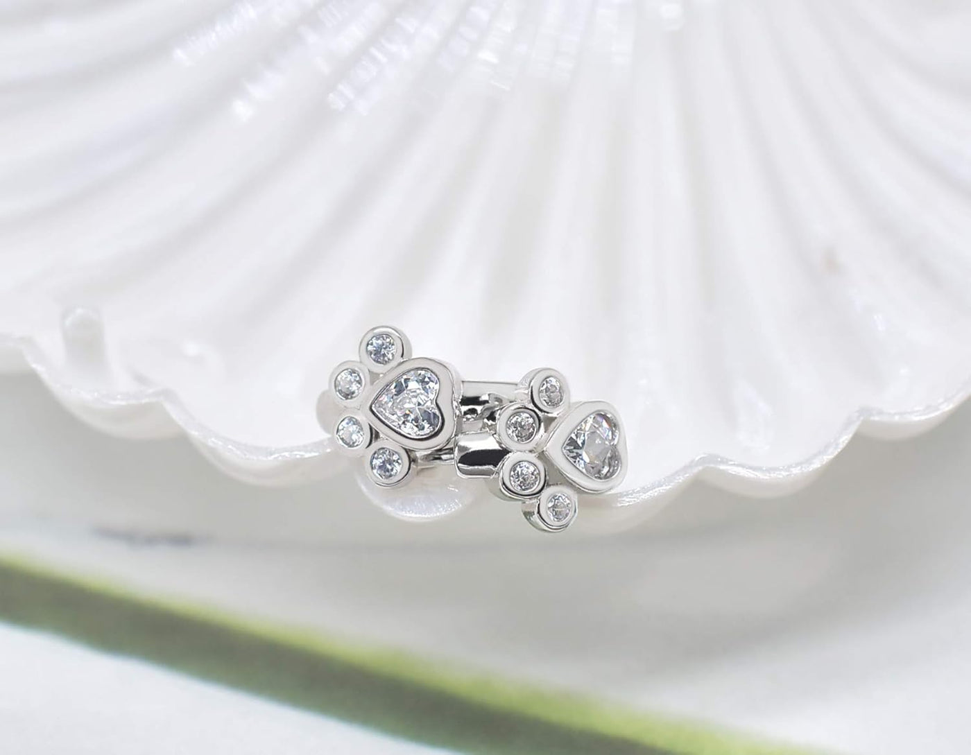 Обручи за шапе са блиставим цирконијем