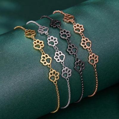 Сребрна наруквица са отиском шапе – подесива величина