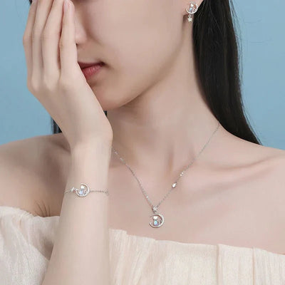 Сребрне минђуше од 925 стерлинга са мачком и месецом, звездом и цирконом