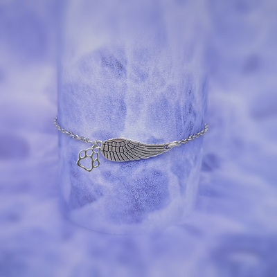 Сребрна спомен-наруквица са отиском анђеоског крила и шапе | Ручно израђена