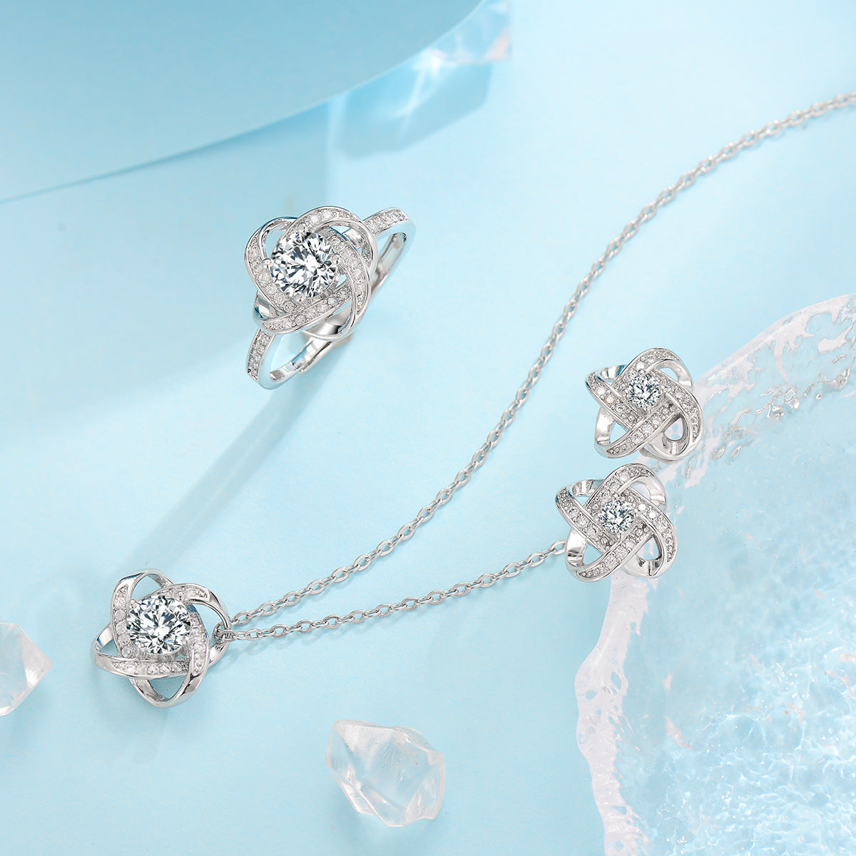 Комплет чворова Fleur de Givre са детелином | Бело злато