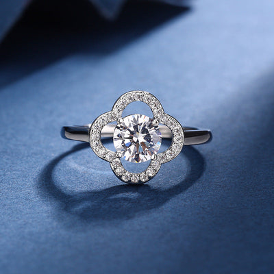 Комплет привесака Aria Clover | Бело злато