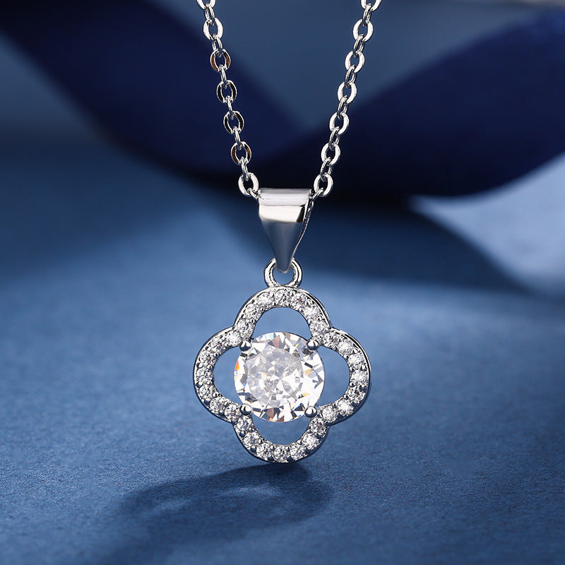 Комплет привесака Aria Clover | Бело злато